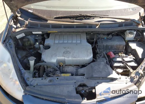 2010 Toyota Sienna Ce/Le из США, поврежденный, VIN 5TDKK4CC1AS329174